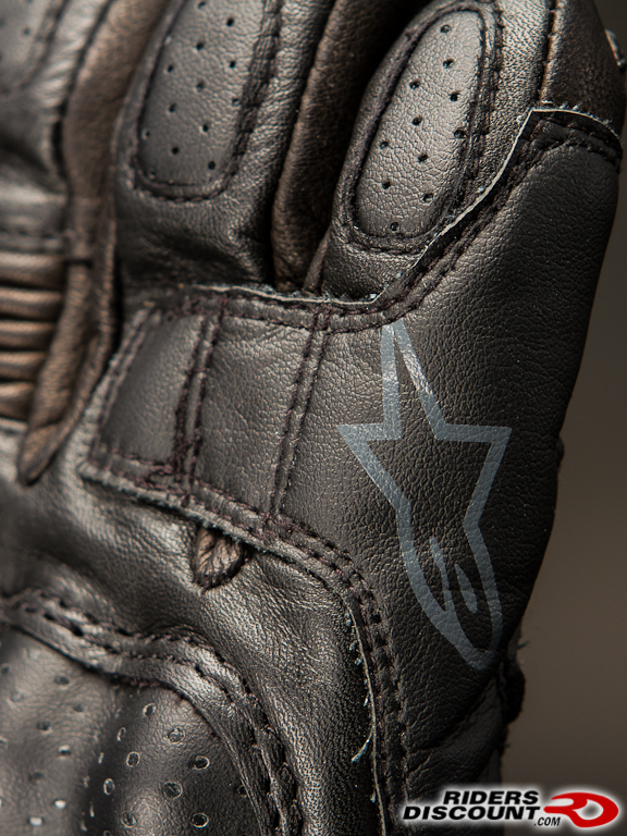 alpinestars_tech_heated_gloves_2.jpg